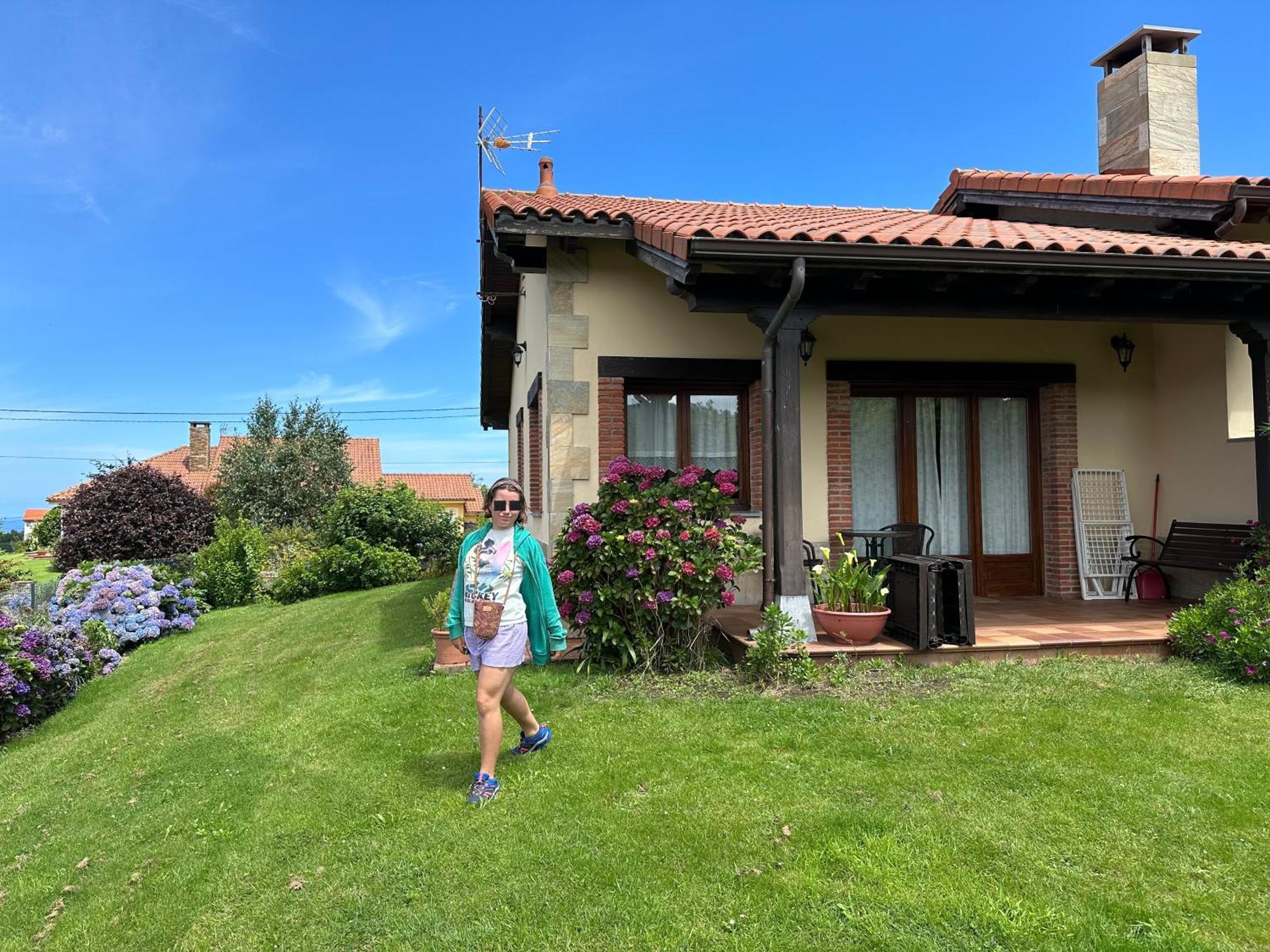 Apartamentos Rurales La Carbayala Oviñana エクステリア 写真