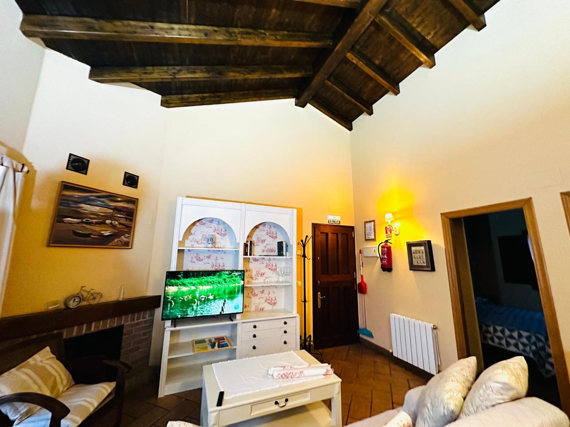Apartamentos Rurales La Carbayala Oviñana エクステリア 写真